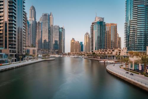 crowne plaza dubai marina by ihg