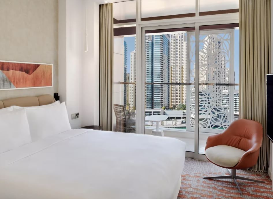 crowne plaza dubai marina by ihg