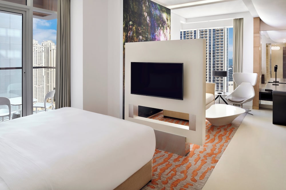 crowne plaza dubai marina by ihg