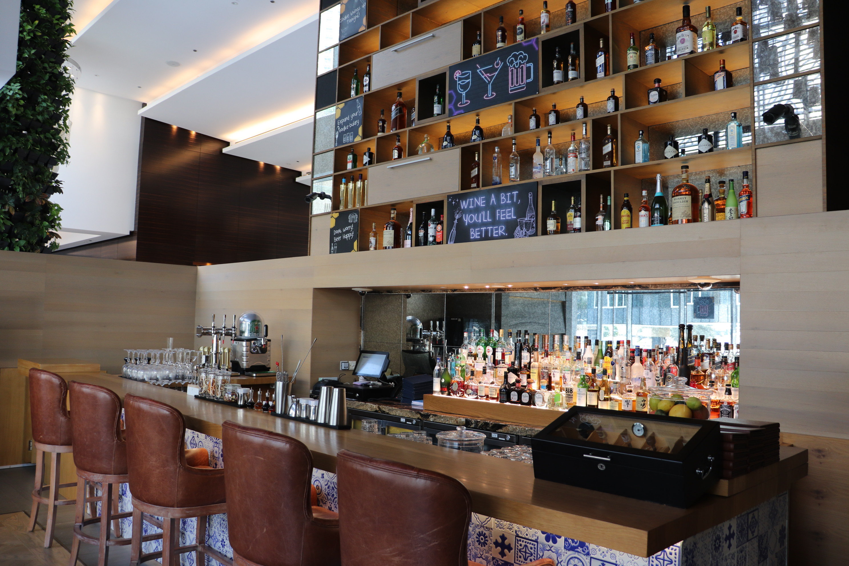 crowne plaza dubai marina by ihg