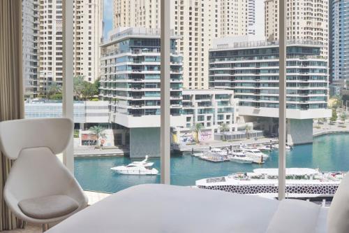 crowne plaza dubai marina by ihg