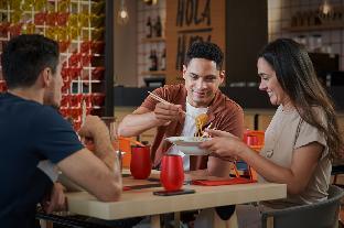 hampton by hilton dubai al seef