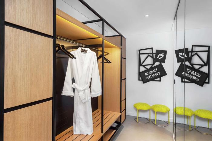 canopy by hilton dubai al seef