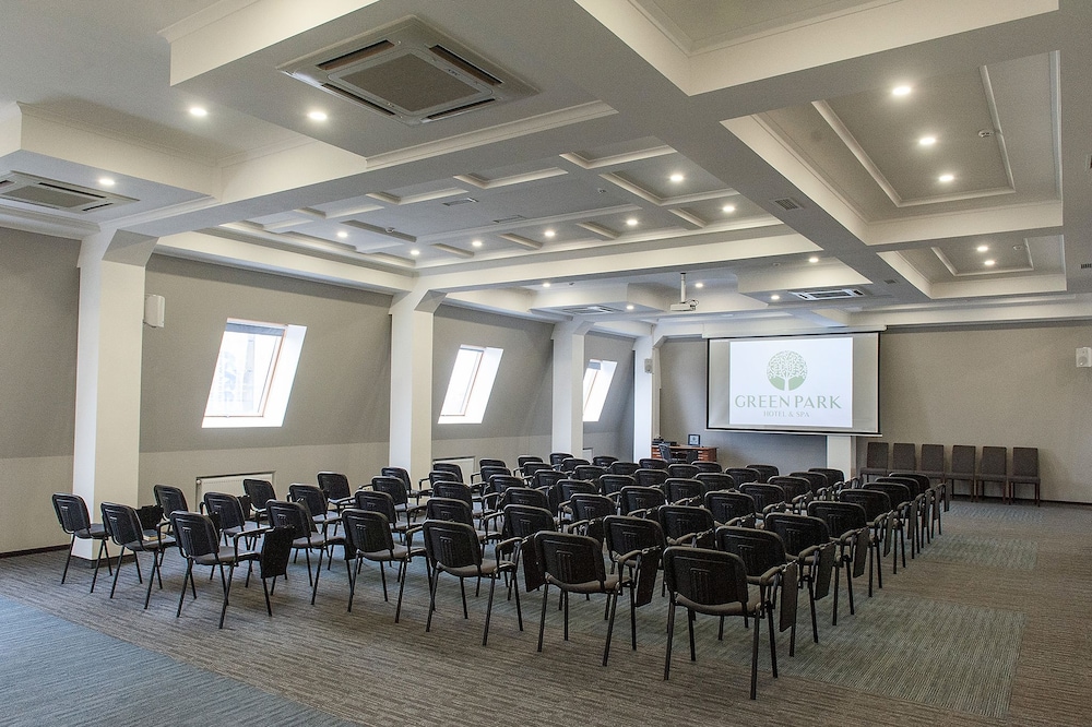 green park hotel