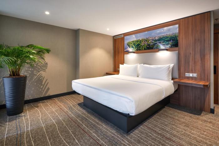 sky loft hotel by rixwell