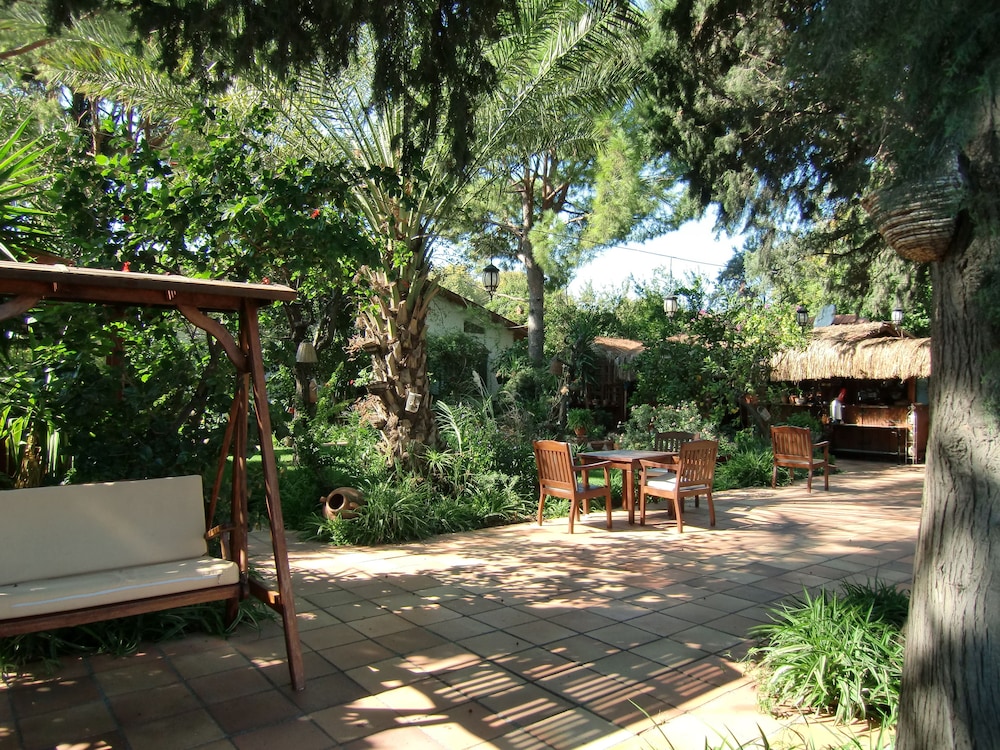 Happy Caretta Hotel,Dalyan>>Dalaman,3 star