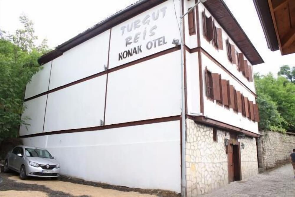 turgut reis konak otel
