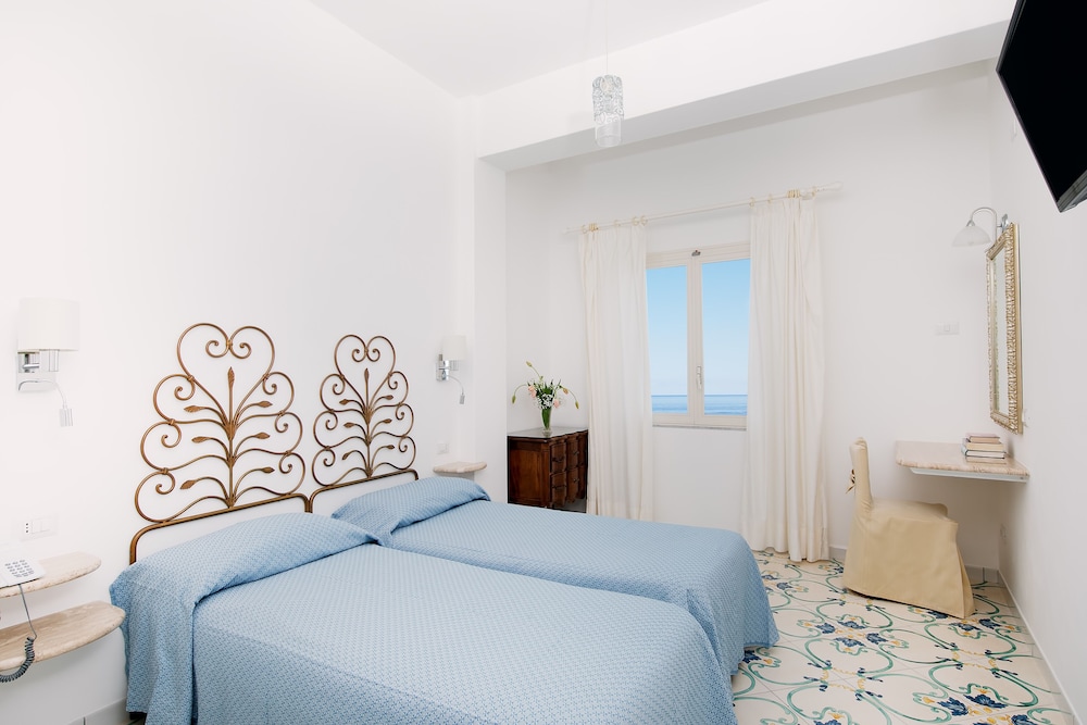 hotel pupetto