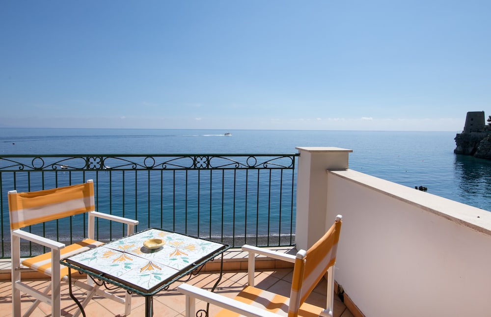 hotel pupetto