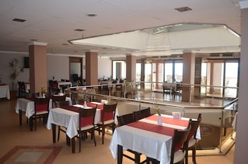 ayvalik palas hotel