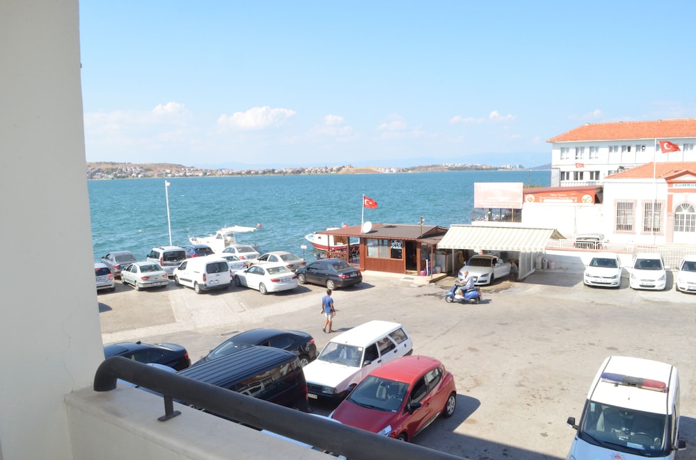 ayvalik palas hotel