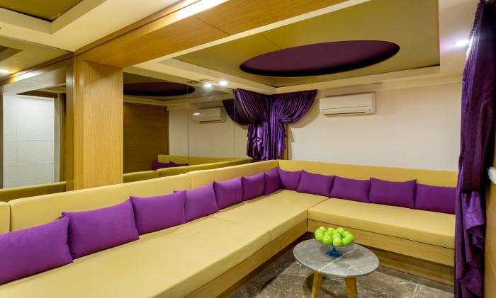 wise hotel spa and adult only