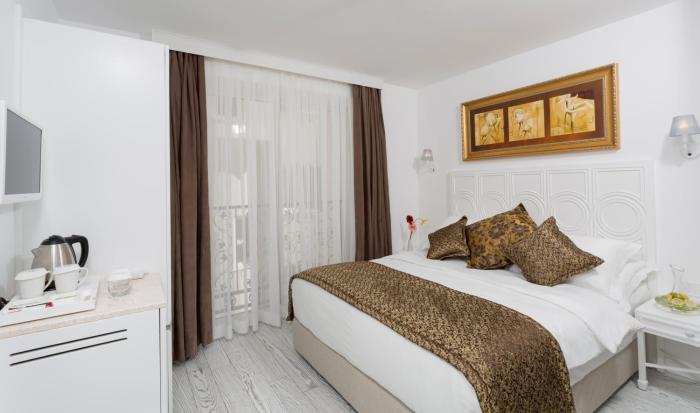 wise hotel spa and adult only