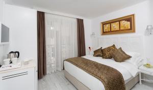 wise hotel spa and adult only