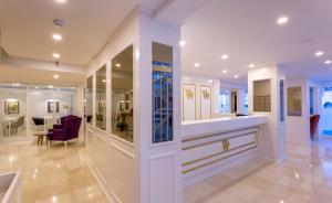 wise hotel spa and adult only