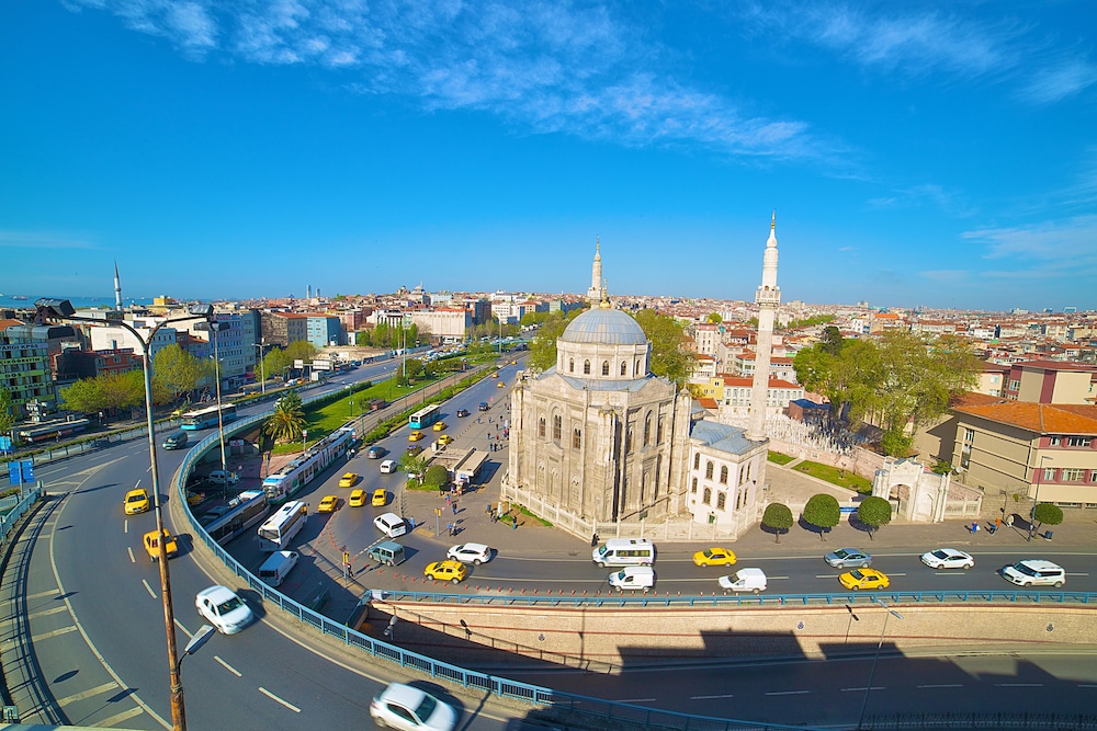 istanbul