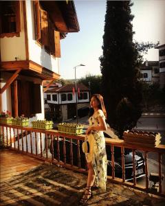 cesmeli konak garden