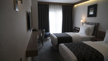 yuksel istanbul yenikapi