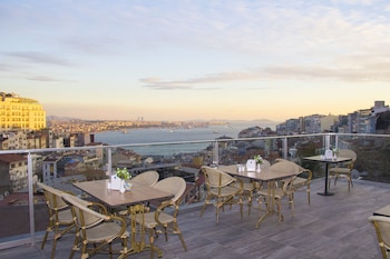 tryp by wyndham istanbul taksim