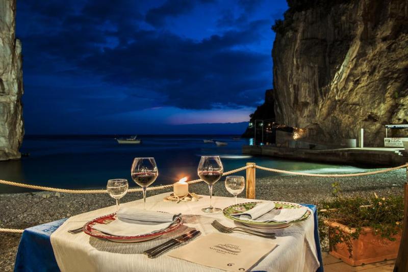 Alfonso A Mare,Near Emerald Grotto,3 star