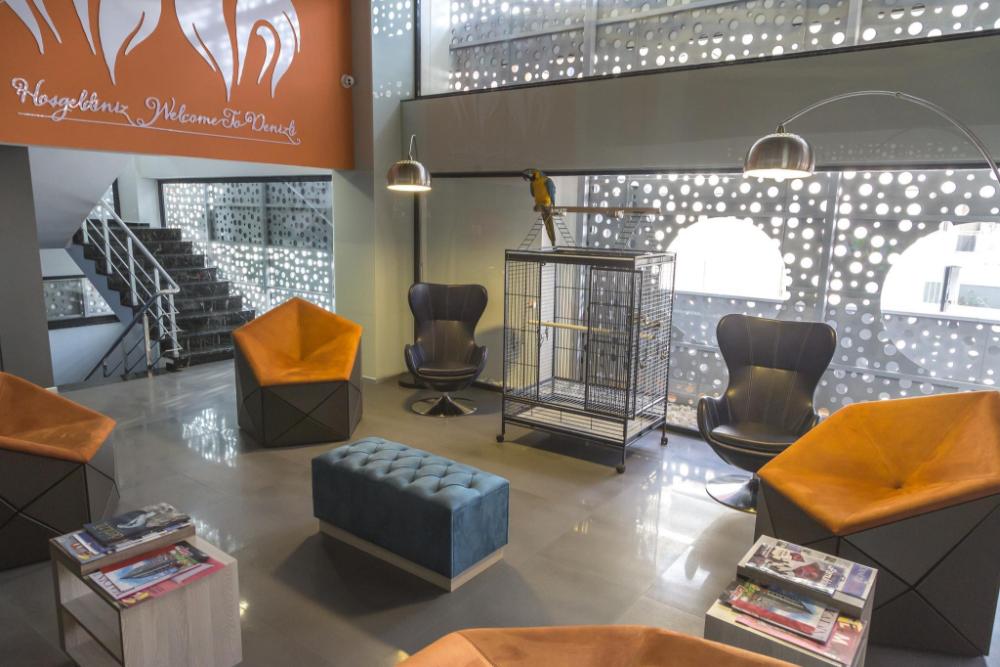 leman hotel boutique class