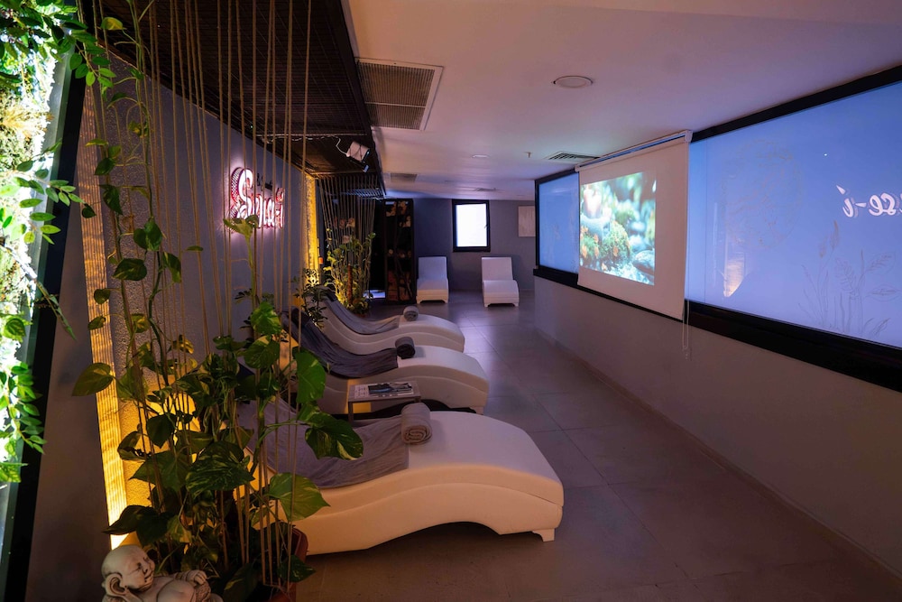 leman hotel boutique class