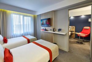 Holiday Inn Express Istanbul - Atakoy Metro By Ihg,Istanbul>>Bahcelievler,3 star