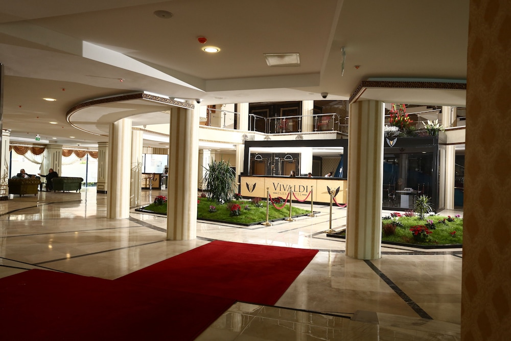 vivaldi park hotel