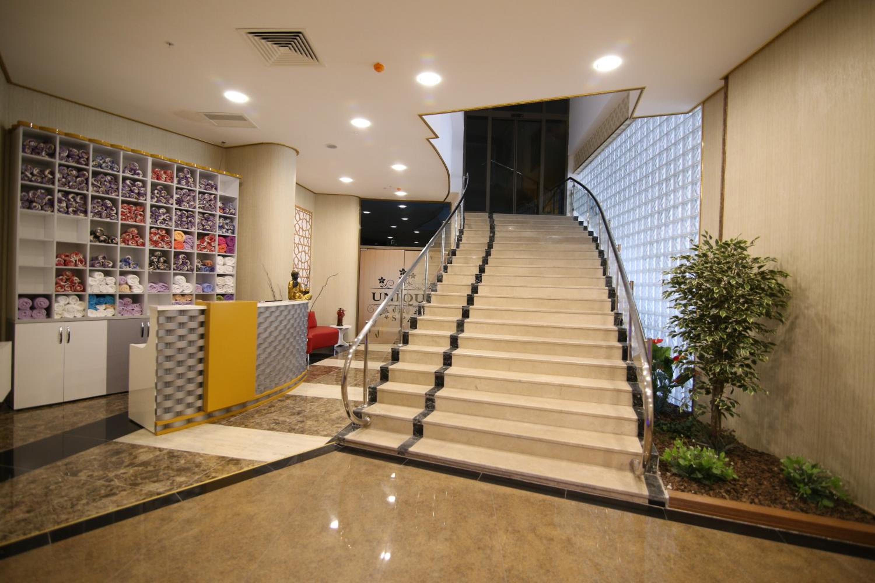 vivaldi park hotel