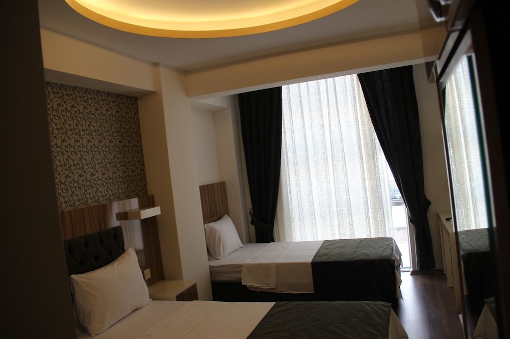 grand mardini hotel
