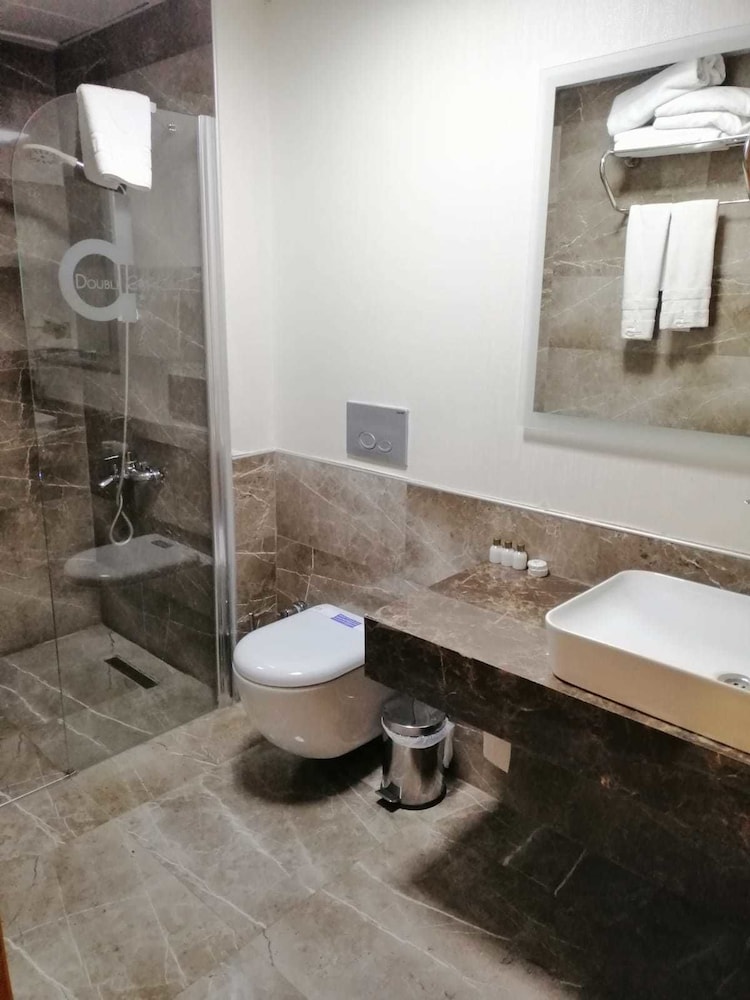 double comfort hotel