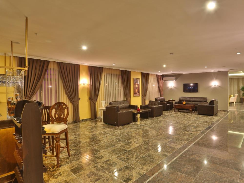 bon hotel city and resort
