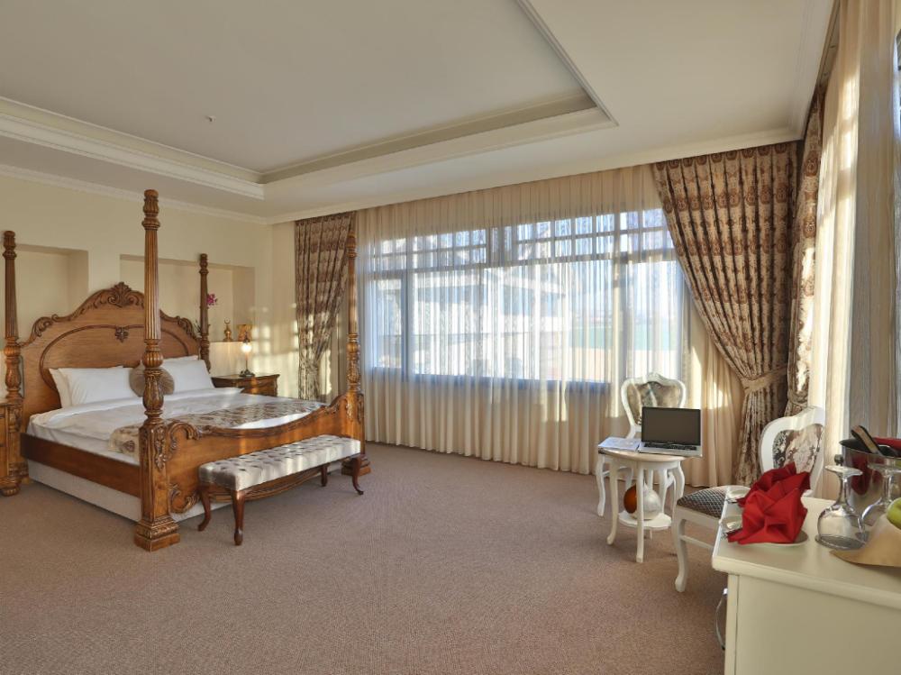 bon hotel city and resort
