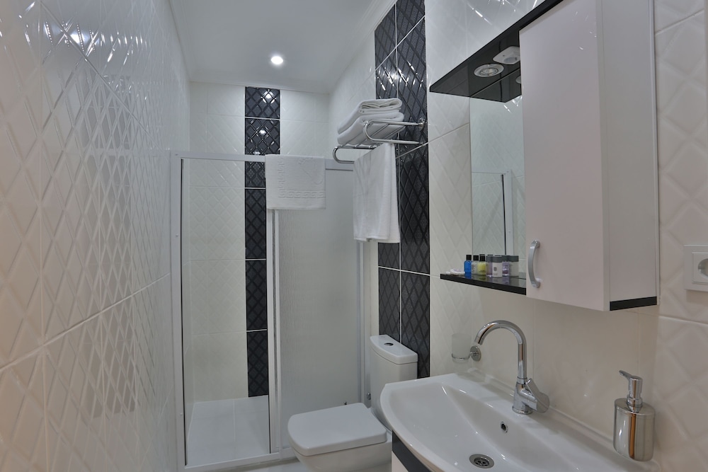 bon hotel city and resort
