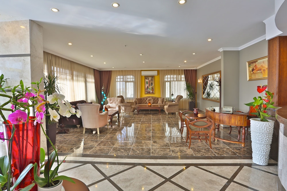 bon hotel city and resort