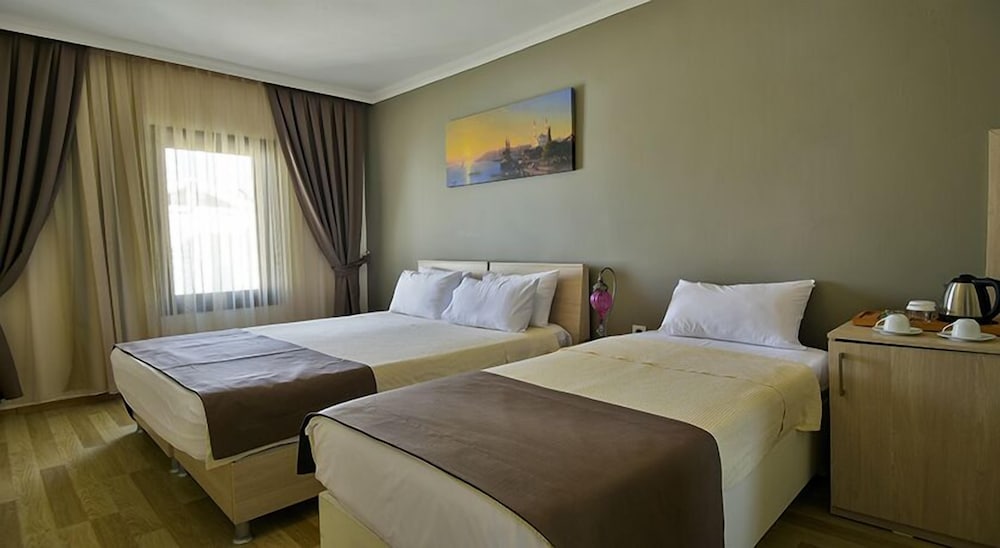 bon hotel city and resort
