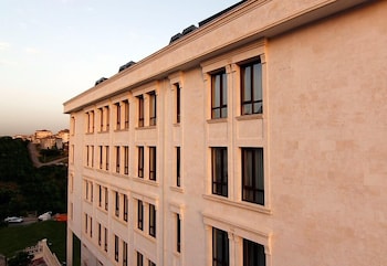 cekmekoy