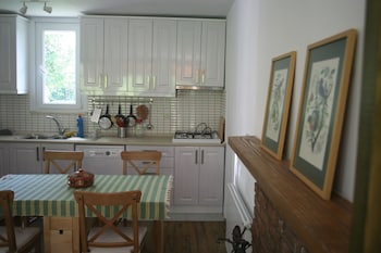 beta home lake house