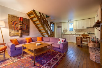 beta home lake house