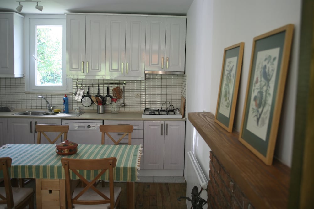 beta home lake house