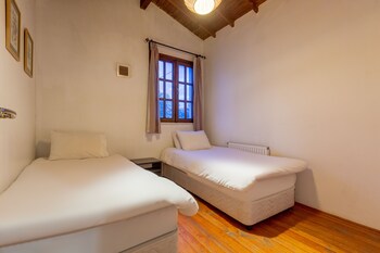 beta home lake house