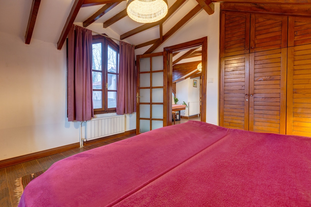 beta home lake house