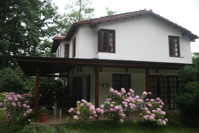 beta home lake house