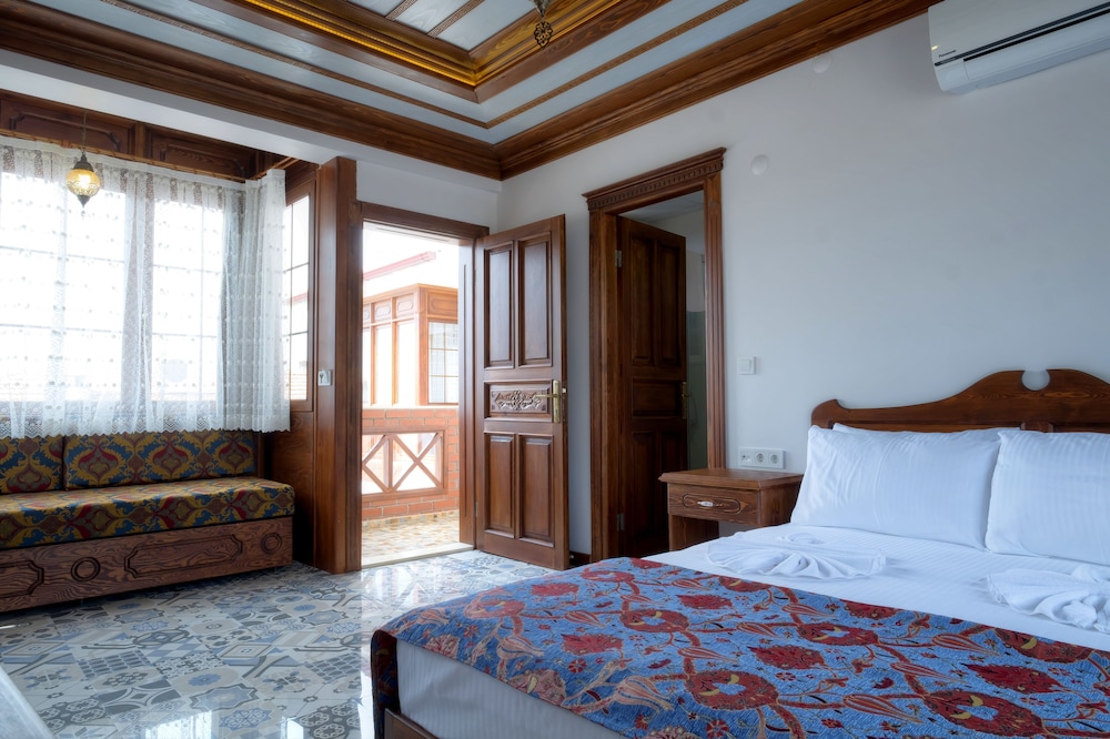 hotel marys house