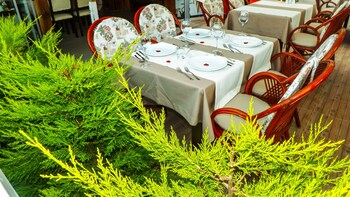 nehir apart otel