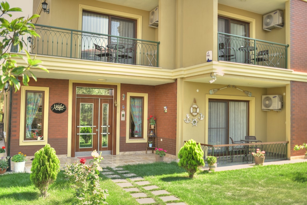 nilufer otel adult only