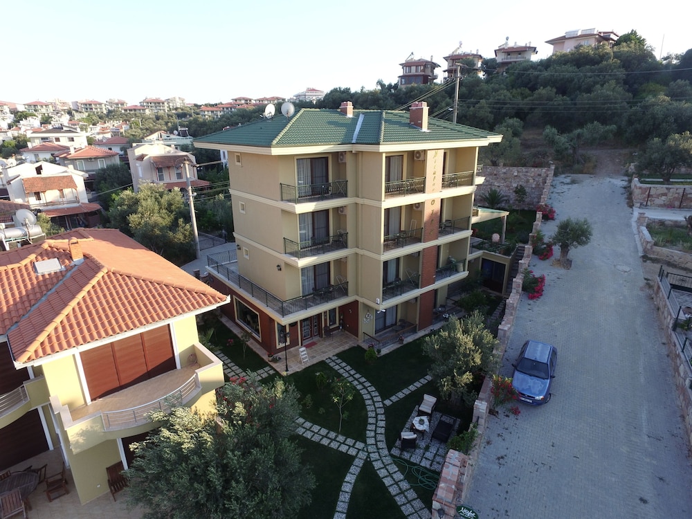 nilufer otel adult only