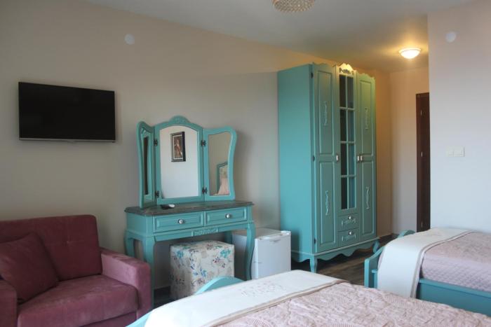 nilufer otel adult only