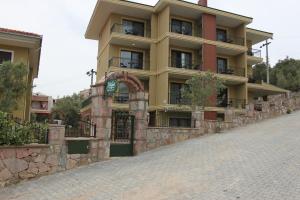 nilufer otel adult only