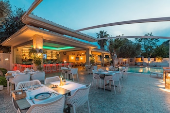 bronze hotel adults only